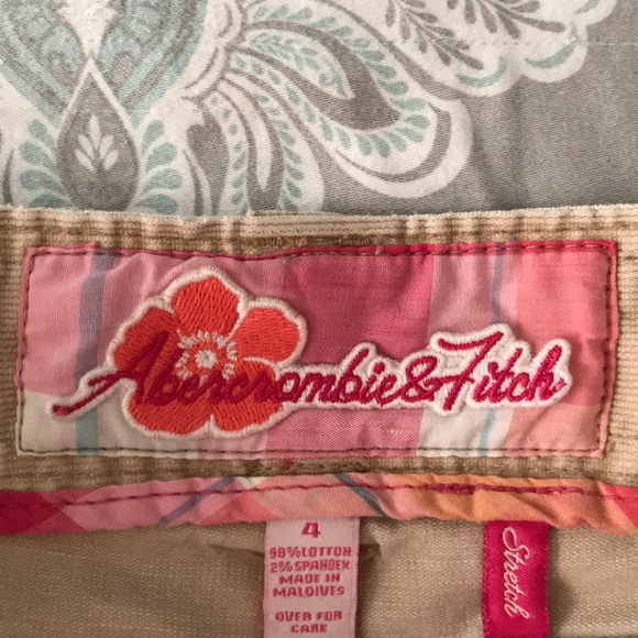 Cargo shorts - Picture 4 of 4